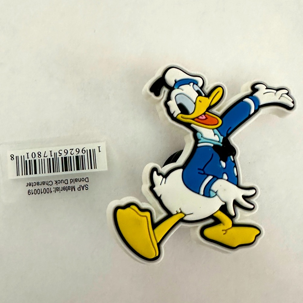 Donald Duck CROC Accesory